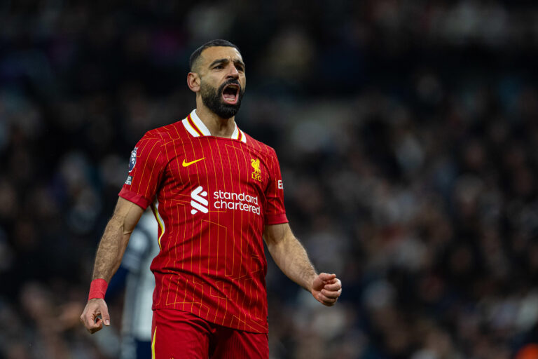 (SP)BRITAIN-LONDON-FOOTBALL-PREMIER LEAGUE-TOTTENHAM HOTSPUR-LIVERPOOL